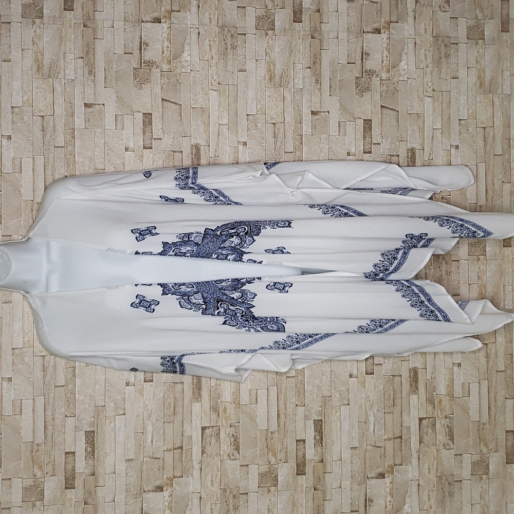Gorgeous Cover Up Poncho Flowy Top